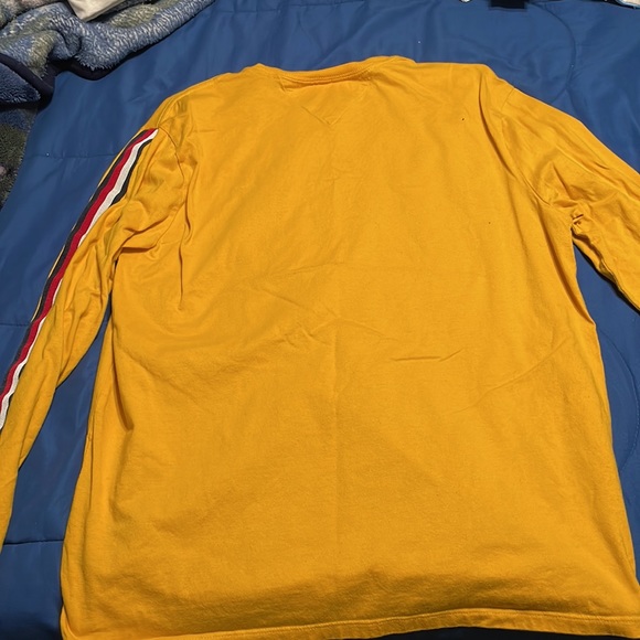 Long sleeve yellow Tommy Hilfiger. Reason for sale: Doesn’t fit. Worn once! - Picture 2 of 2